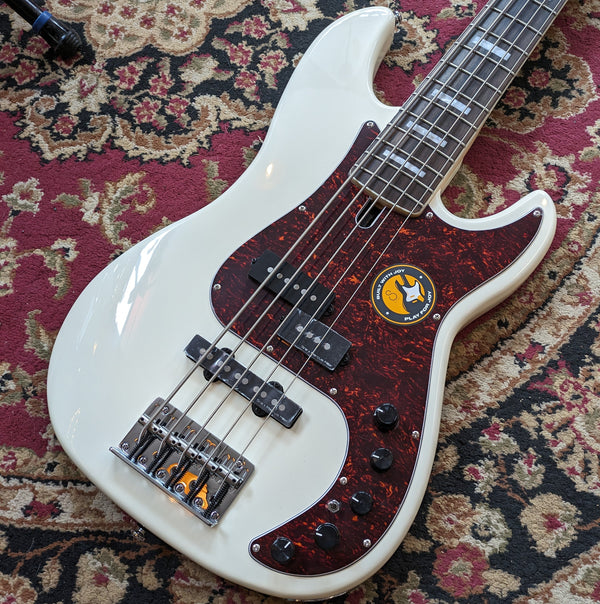 Sire Marcus Miller P7 5-String Active Electric Bass Antique White