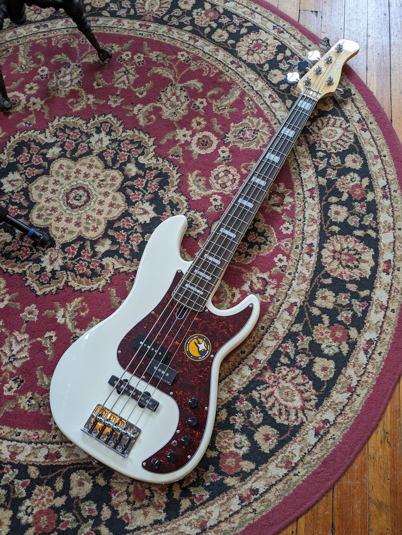 Sire Marcus Miller P7 5-String Active Electric Bass Antique White