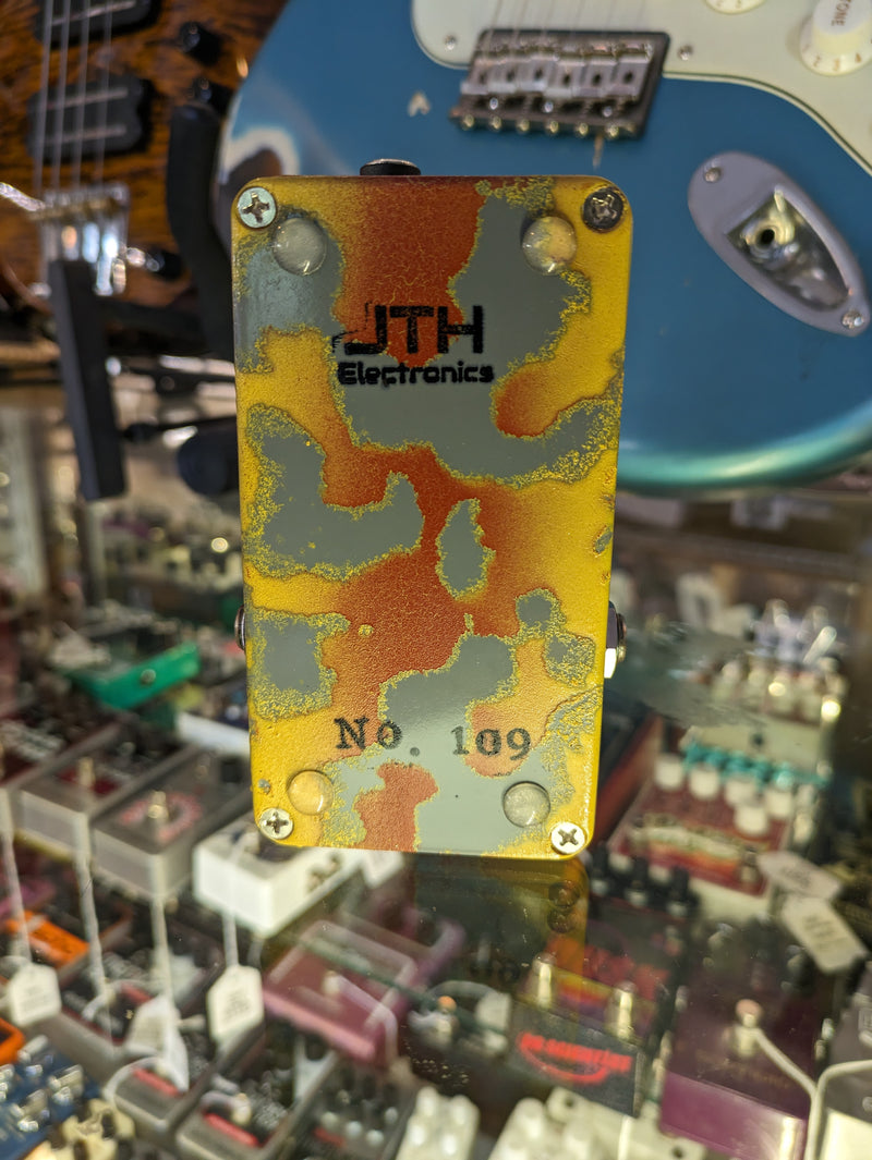 JTH Electronics Hot Dog Boost Pedal Yellow-Rust Fade/Gray