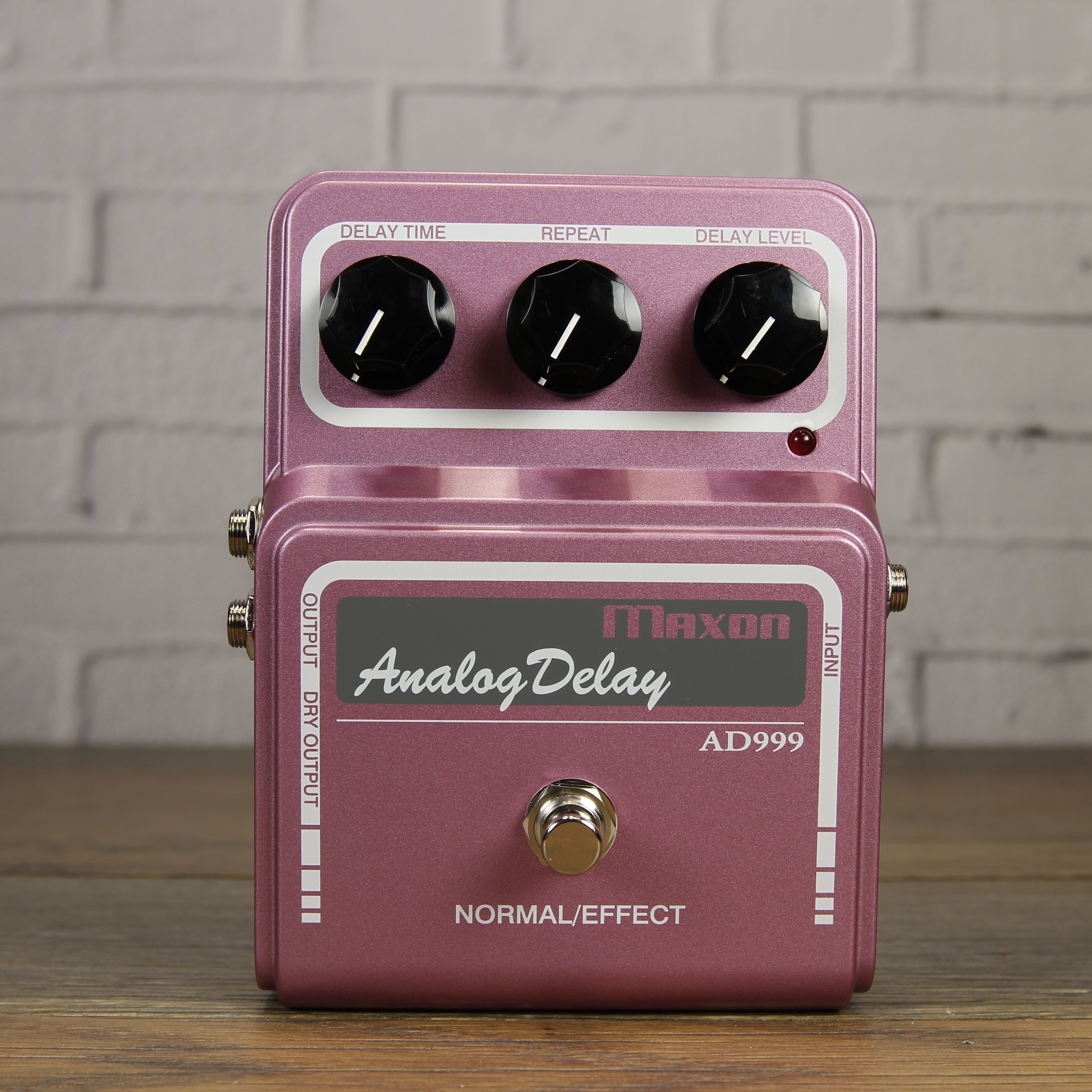 maxon delay pedal Maxon Vintage Series AD999 Analog Delay Pedal