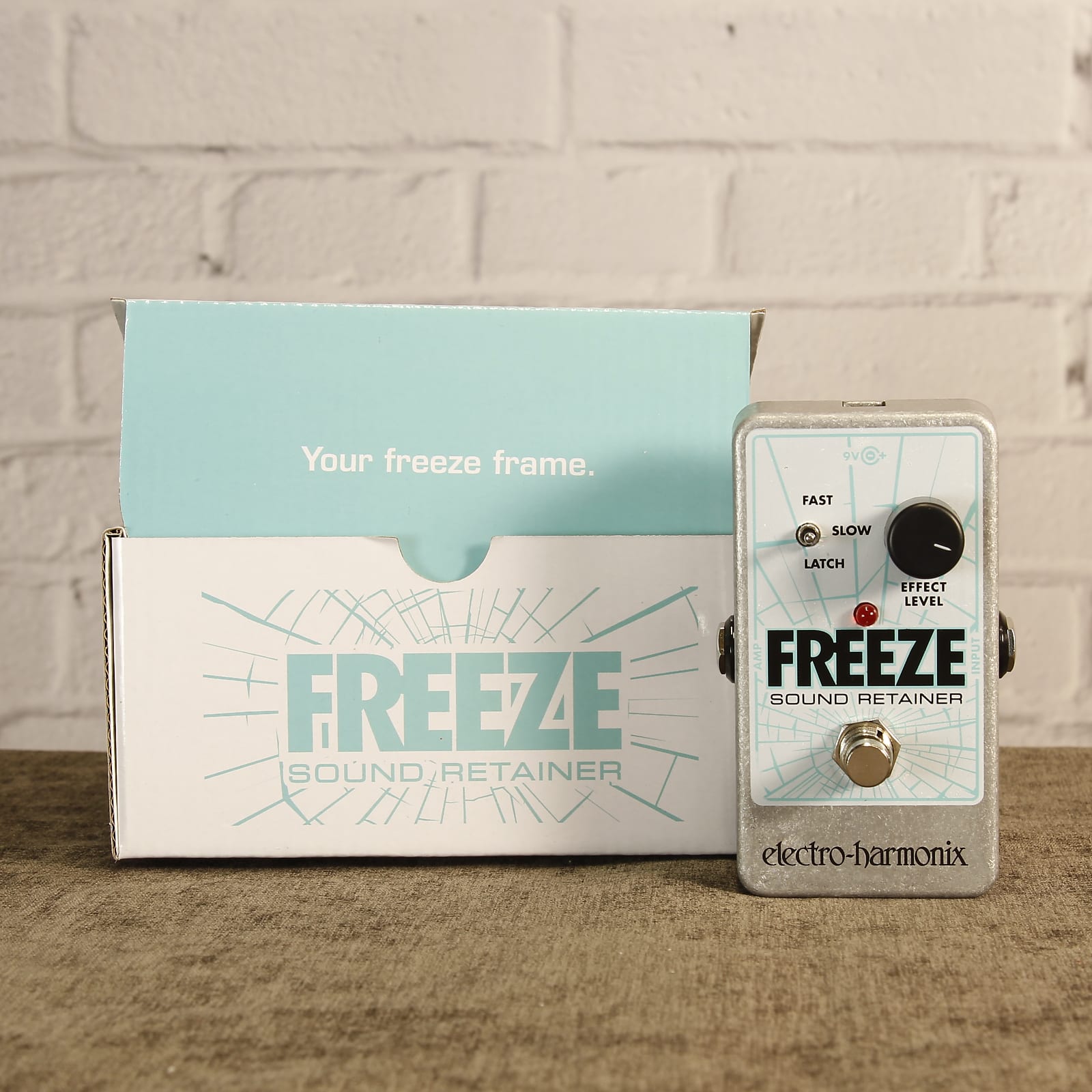 Electro-Harmonix Freeze Sound Retainer Pedal