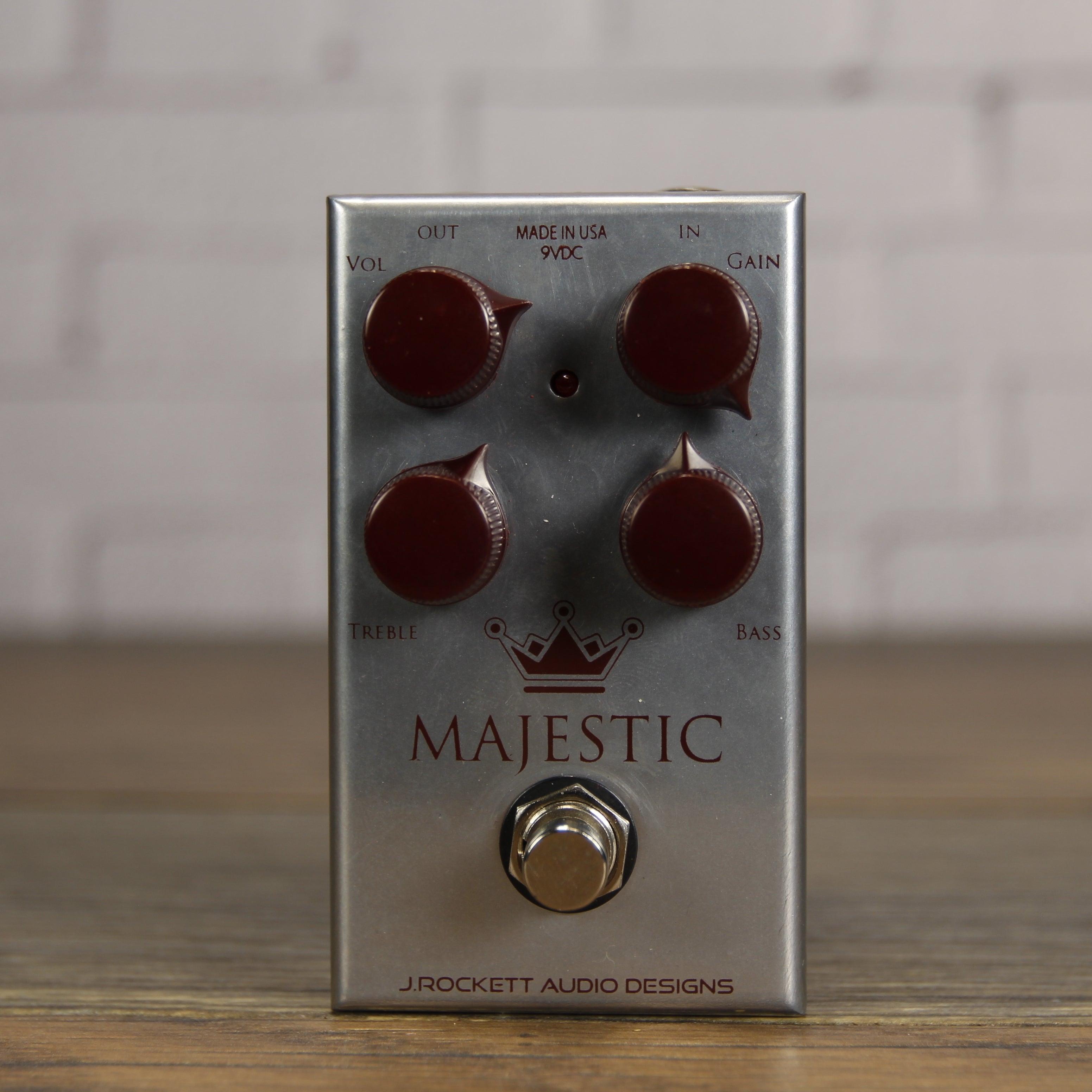J. Rockett Audio Designs Majestic Medium Gain Overdrive Pedal J. Rockett Audio Designs Majestic Medium Gain Overdrive Pedal