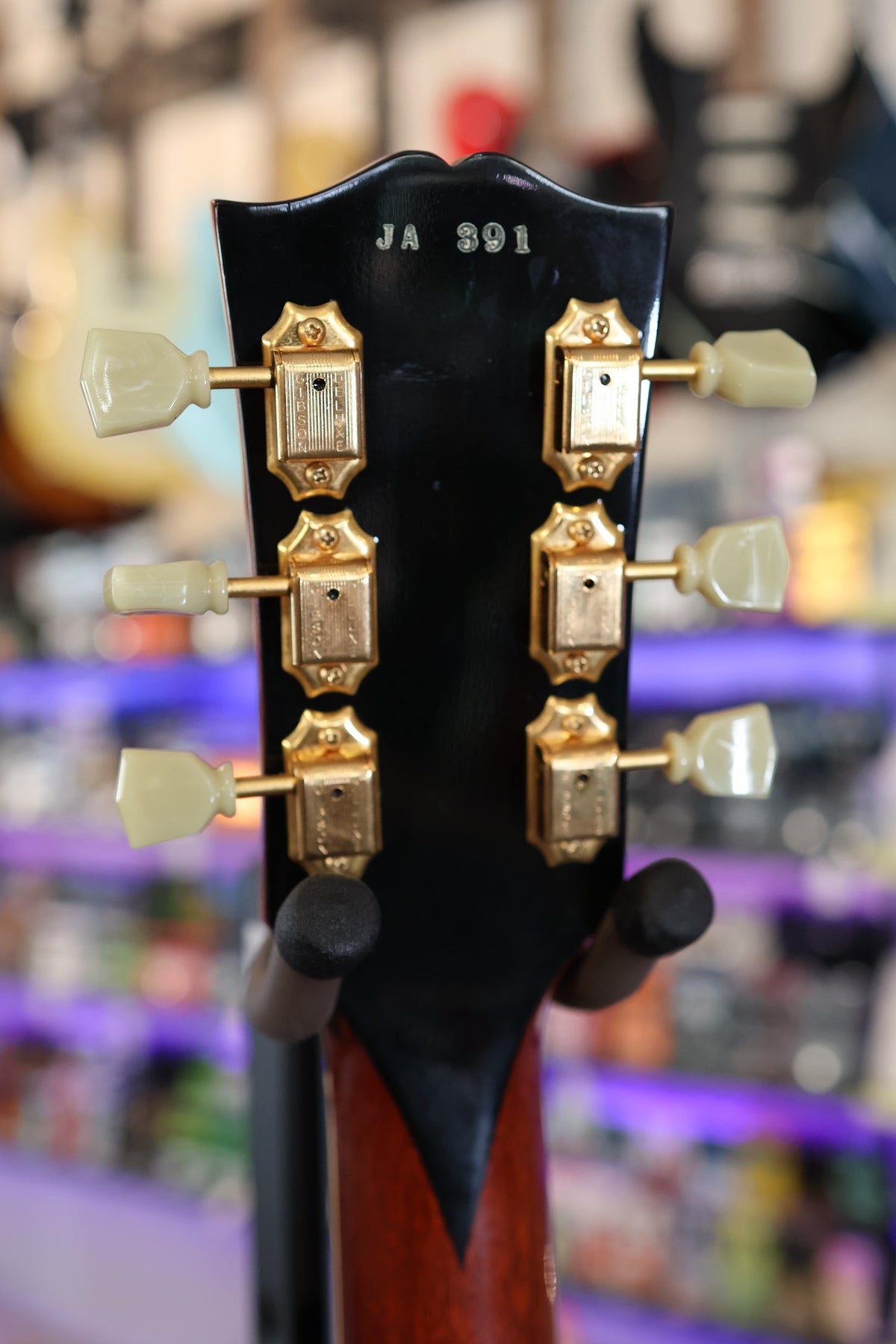 Gibson Johnny A. Signature Electric w/ Bigsby - Used