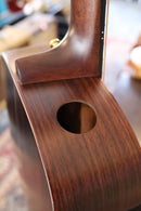 Walden B1E Baritone Solid Sitka Grand Auditorium