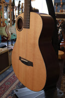 Walden B1E Baritone Solid Sitka Grand Auditorium