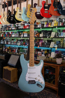 Fender 1996 Stratocaster Strat Plus Sonic Blue w/ Molded Case - USED