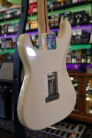 Fender 1999 Deluxe Stratocaster HSS w/Case - USED