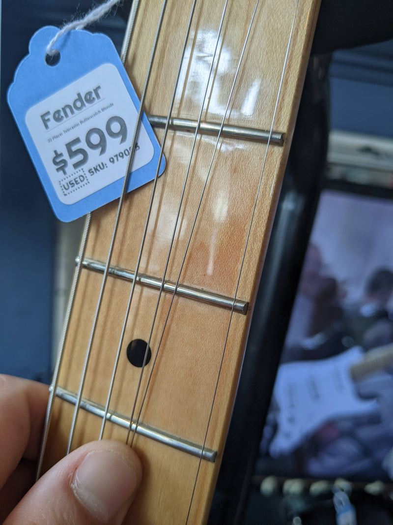 Fender Player Telecaster Maple Fingerboard 2022 Butterscotch Blonde