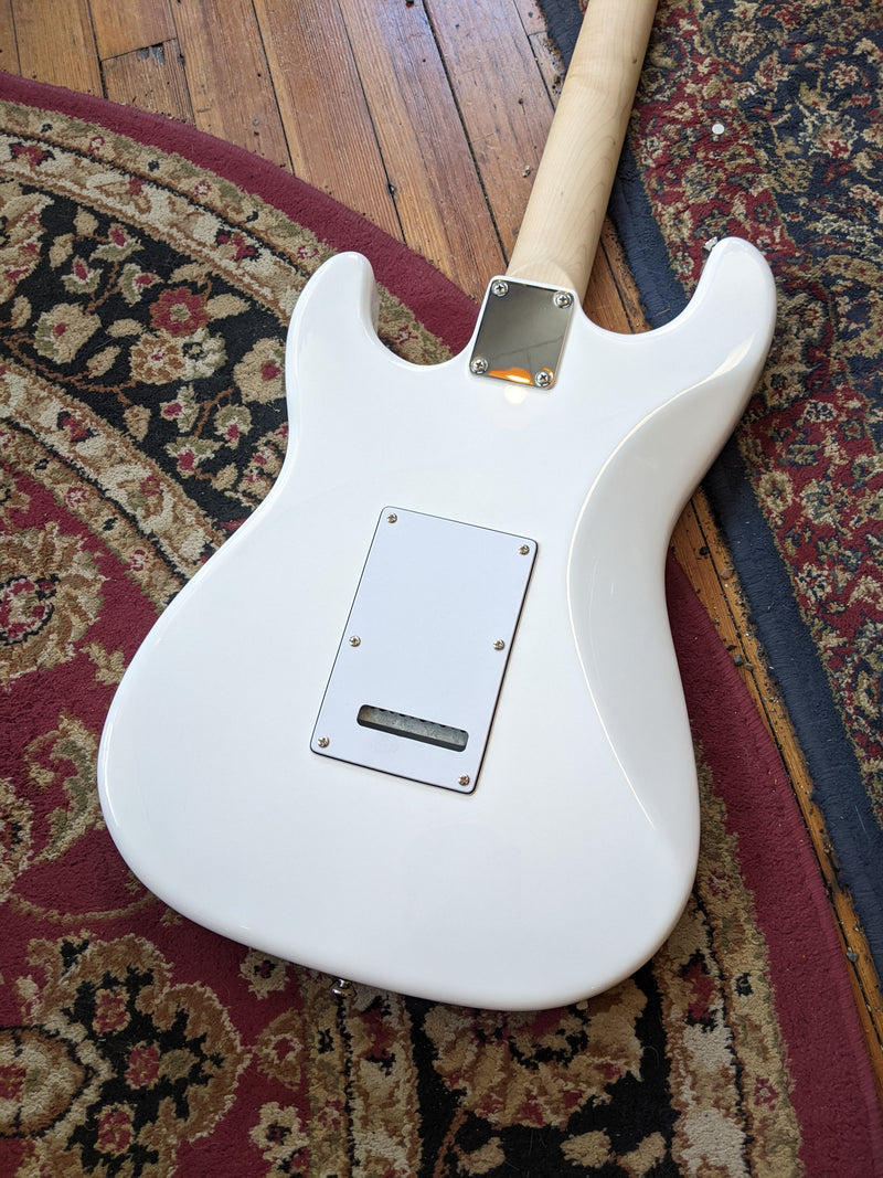 Collar City Guitars Baritone S-Style Electric Guitar White