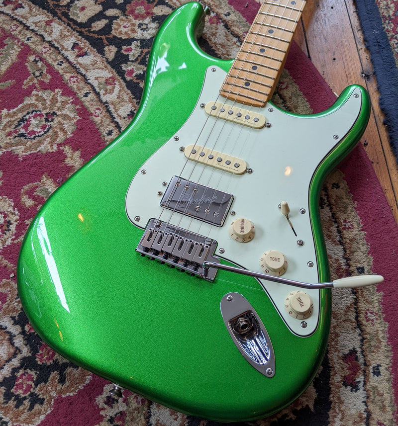 Fender Player Plus Stratocaster HSS Cosmic Jade Maple Fingerboard 2022