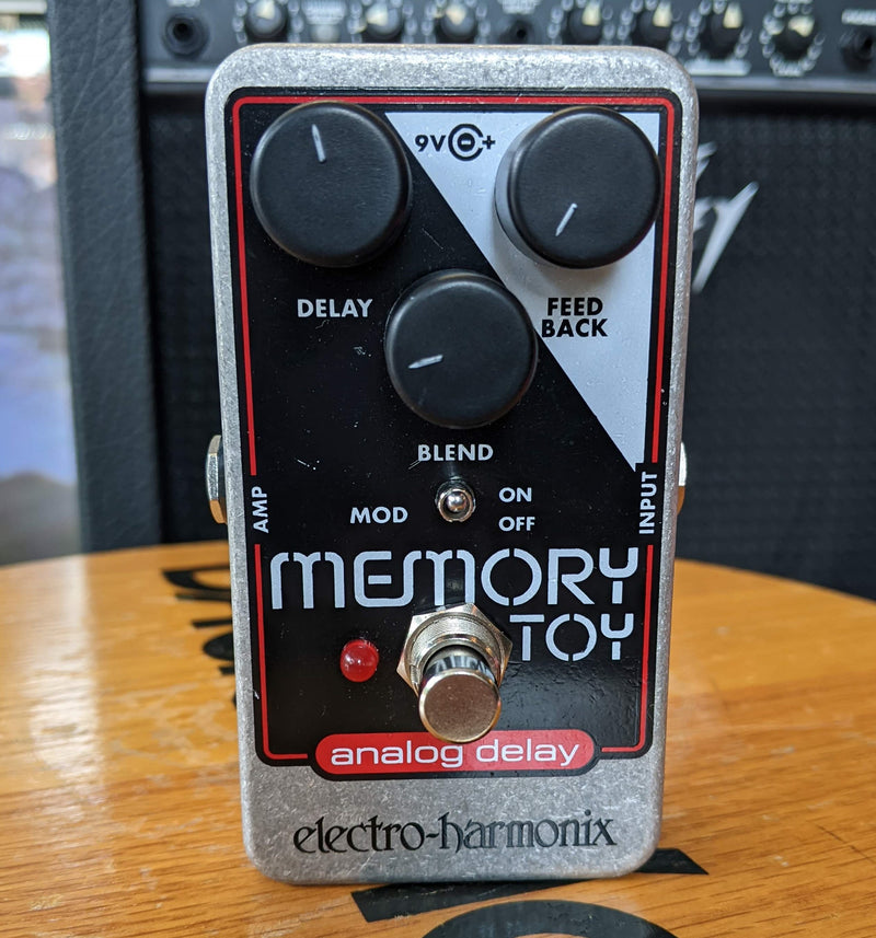 Electro-Harmonix Memory Toy Analog Delay Pedal 2019