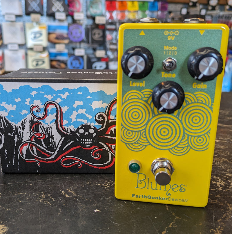earthquaker bass pedals EarthQuaker Devices Blumes Low Signal Shredder Bass Overdrive Pedal