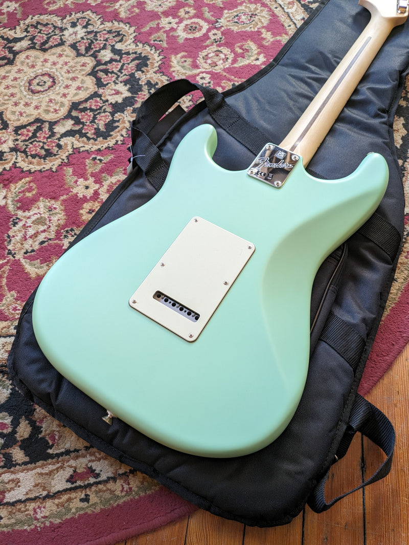 Fender American Performer Stratocaster HSS 2022 Satin Seafoam Green w/Fender Bag