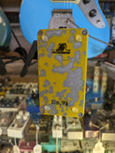 JTH Electronics Little Typhon Silicon Fuzz Yellow/Chrome