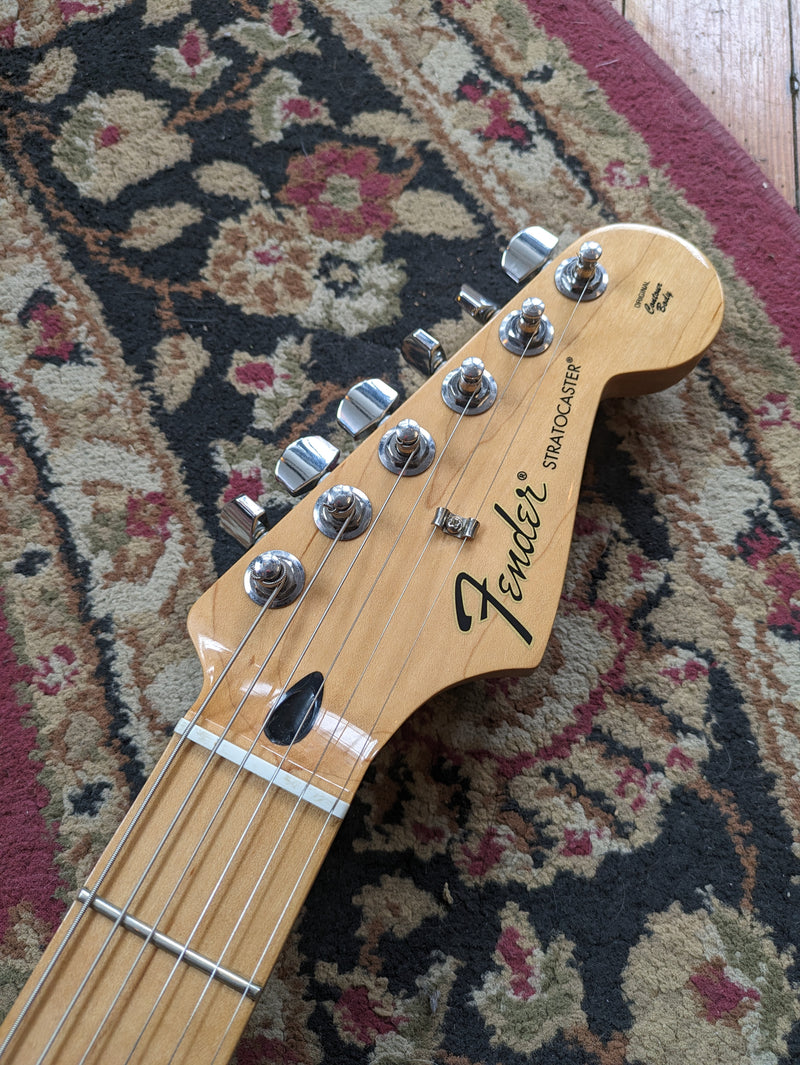 Fender Player Stratocaster HSS 2017 Sunburst