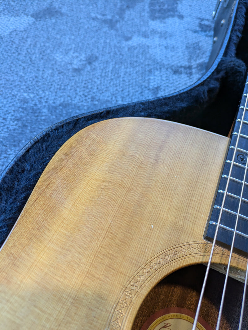 Taylor Big Baby 307GB Acoustic-Electric Guitar Natural w/Case