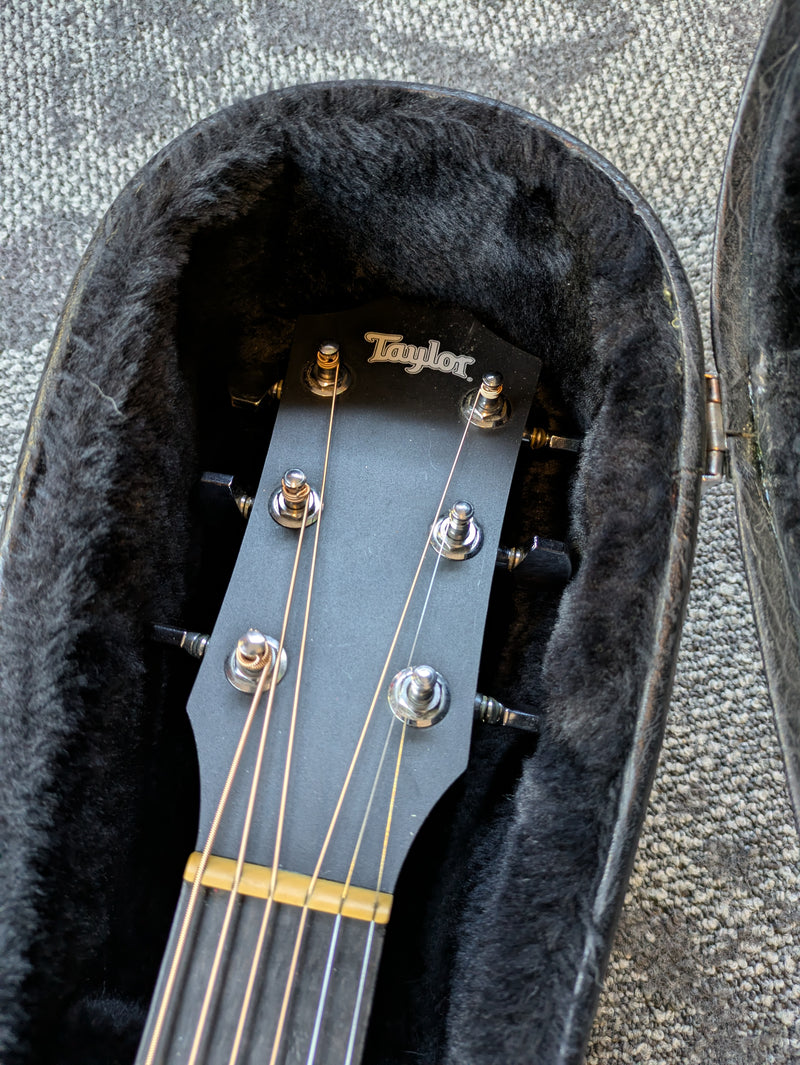 Taylor Big Baby 307GB Acoustic-Electric Guitar Natural w/Case