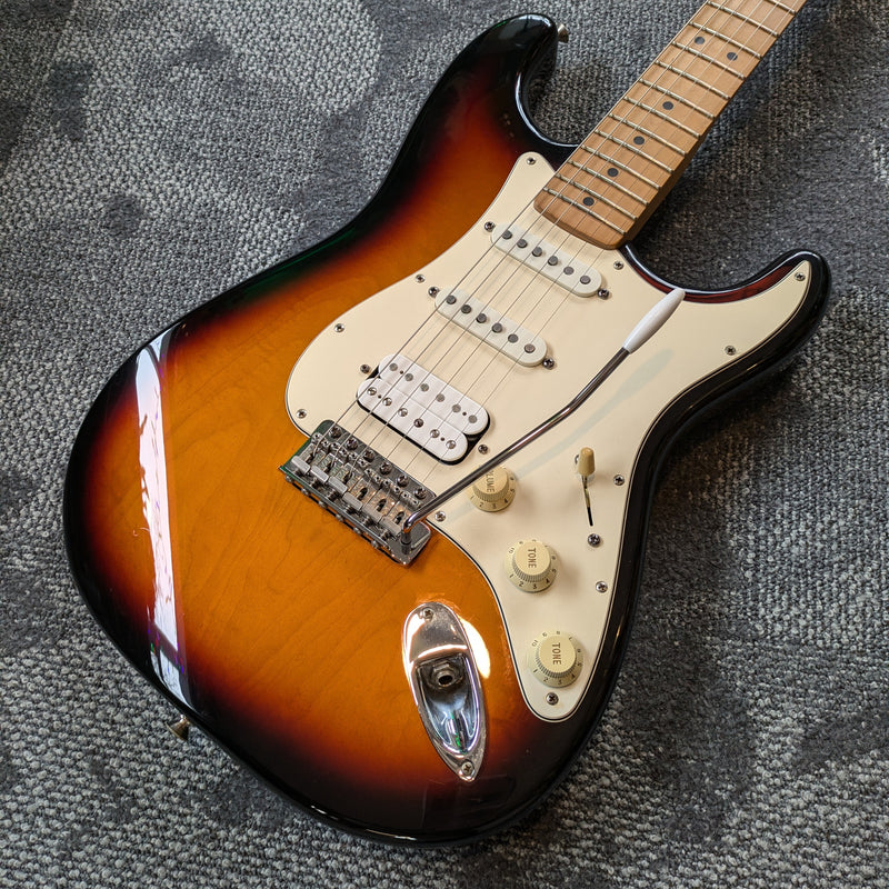 Fender Standard HSS Stratocaster 1996 Sunburst