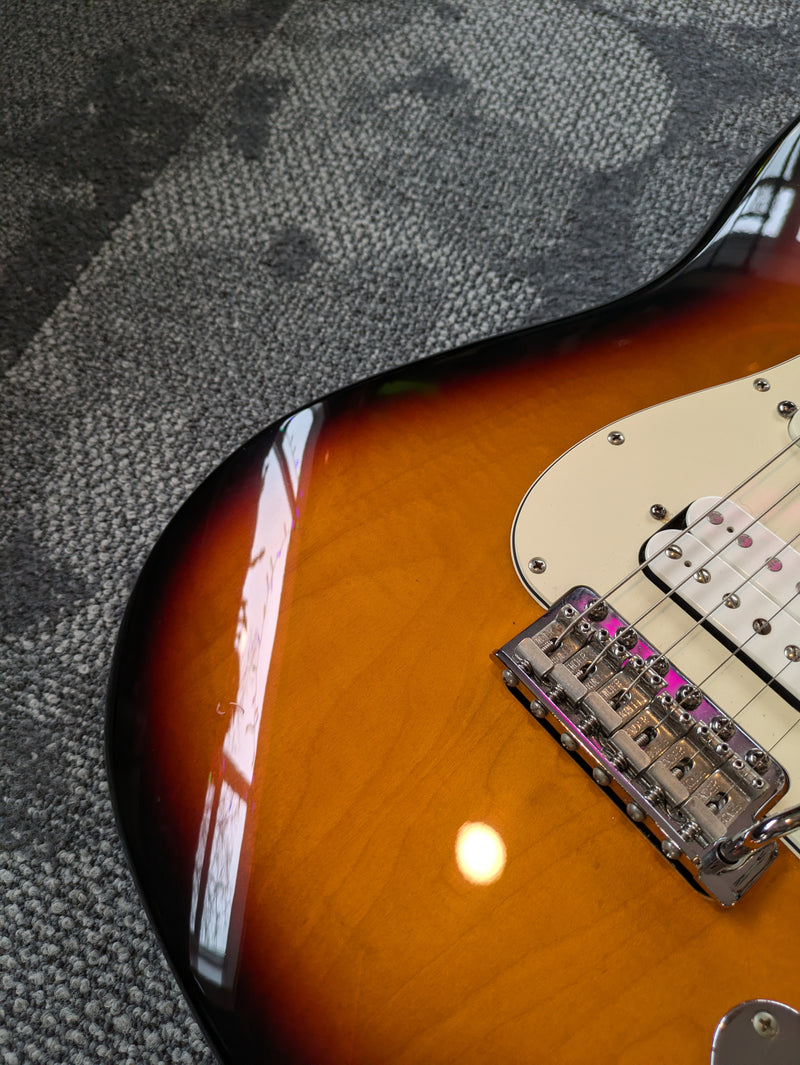 Fender Standard HSS Stratocaster 1996 Sunburst