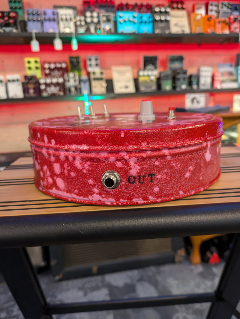 JTH Electronics 3-Pickup Piezo Noisebox "Unicorn" Red/Pink (8x8x2")