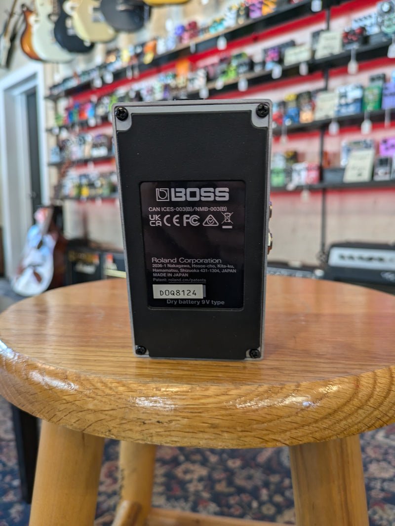 Boss CE-2W Chorus Waza Craft Effect Pedal 2023