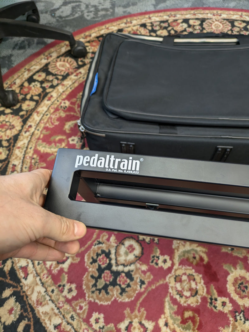 Pedaltrain Novo 24 with Soft Case 2010s Black (24 x 14.5 x 3.5")