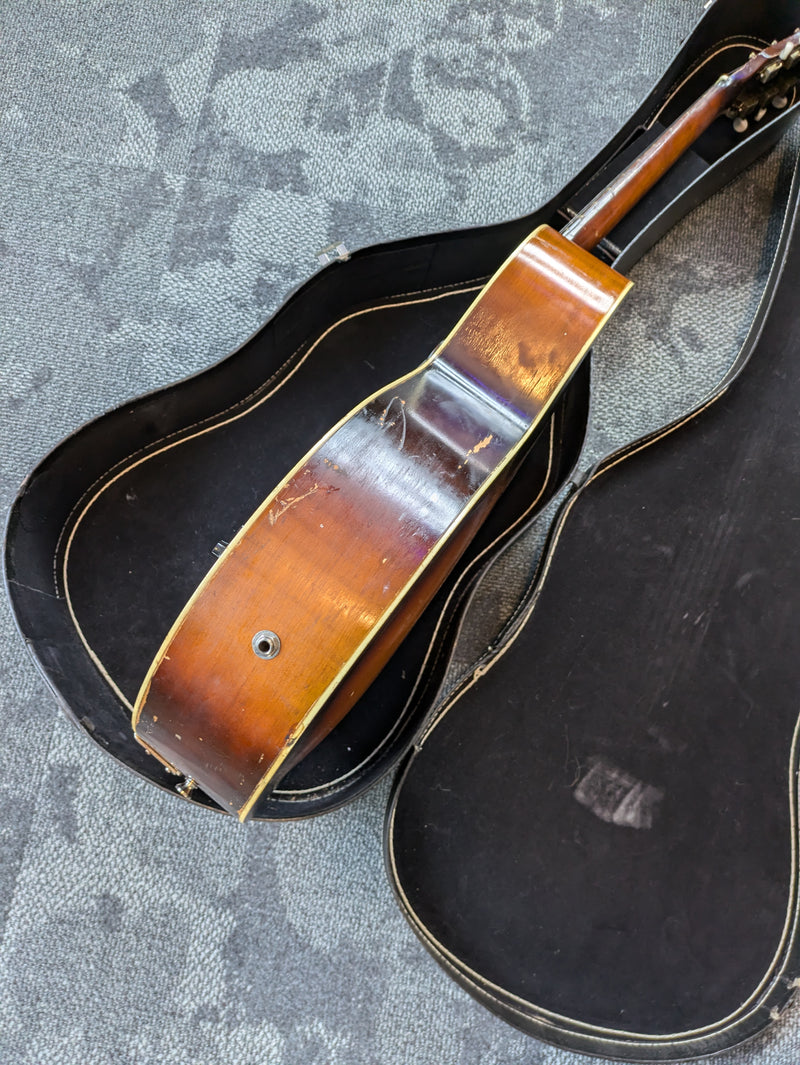 Kay Electric Archtop Guitar c1950s Sunburst w/Chip Case