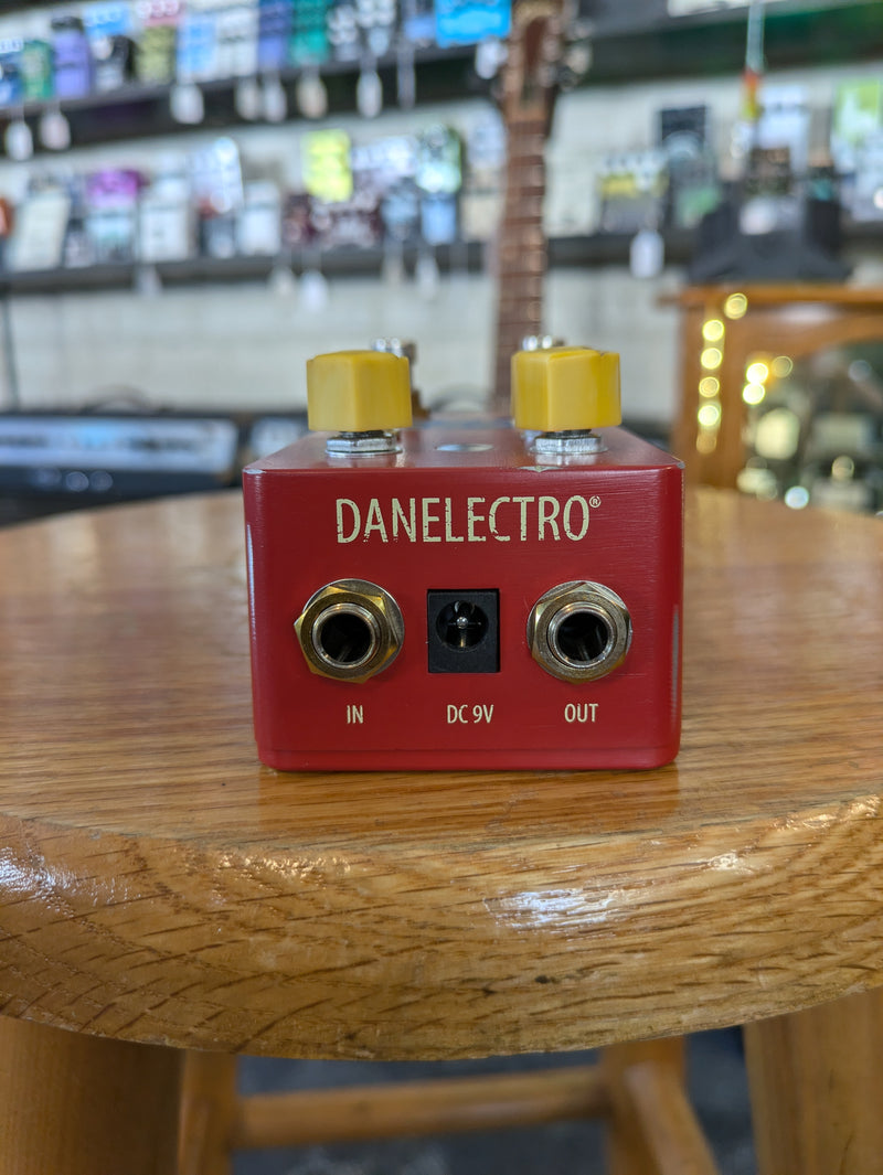 Danelectro Back 3699 Fuzz Pedal