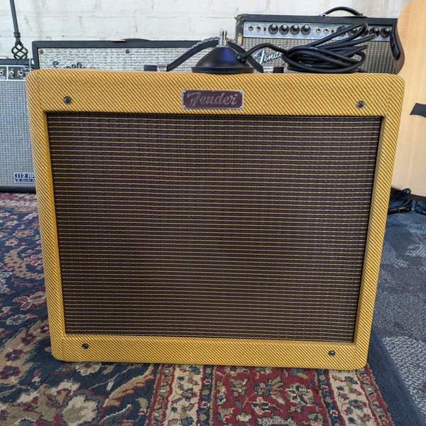 Fender Blues Junior IV FSR Limited Edition 15-Watt 1x12" Guitar Combo Tweed *Eminence Red White Blues* #B948862