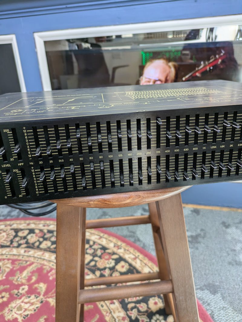 Yamaha Q2031 Stereo 31-Band 2-Channel Graphic Equalizer