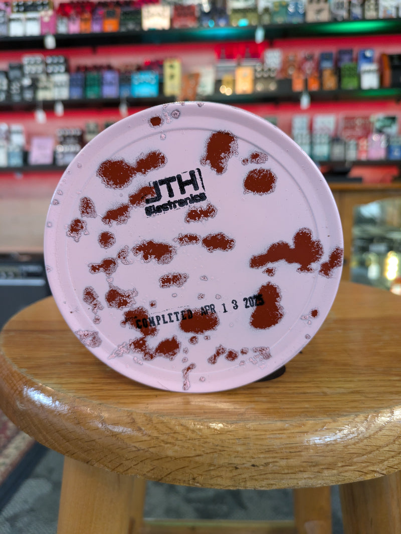 JTH Electronics 3-Pickup Piezo Noisebox "Skull" Pink/Rust (4.75x4.75x1.5")