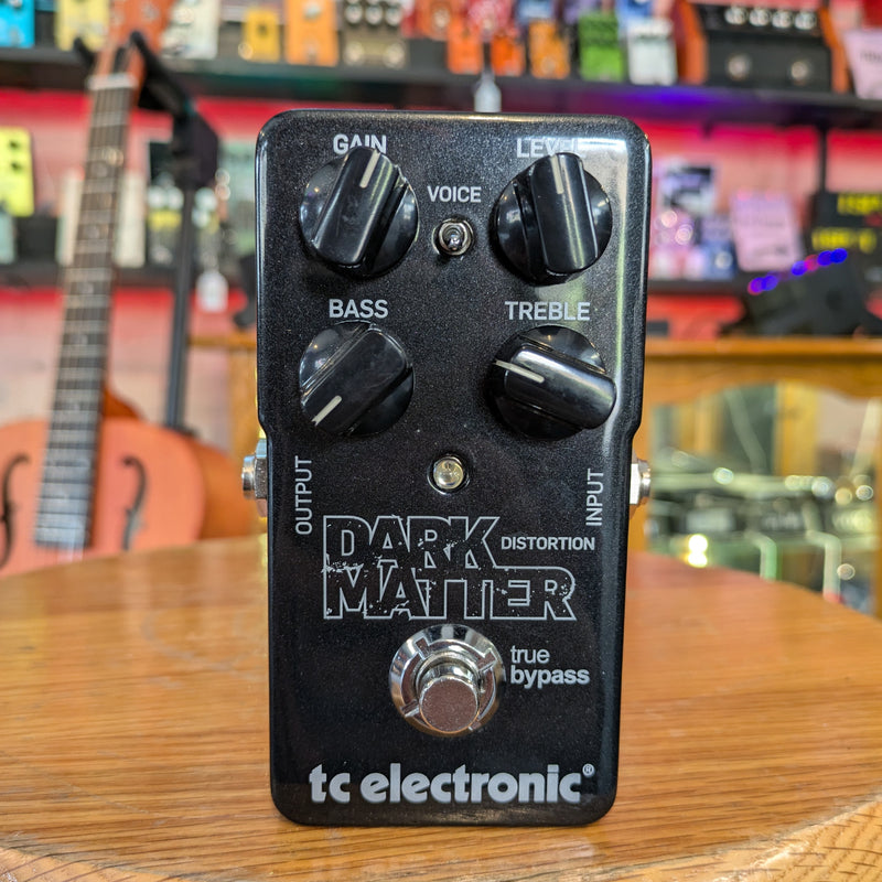 TC Electronics Dark Matter Distortion Pedal
