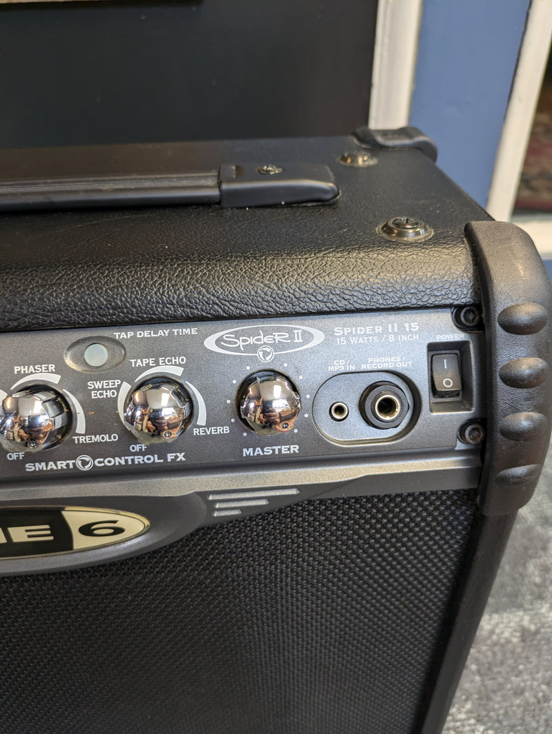 Line 6 Spider II 15 15-Watt 1x8" Digital Modeling Guitar Practice Amp