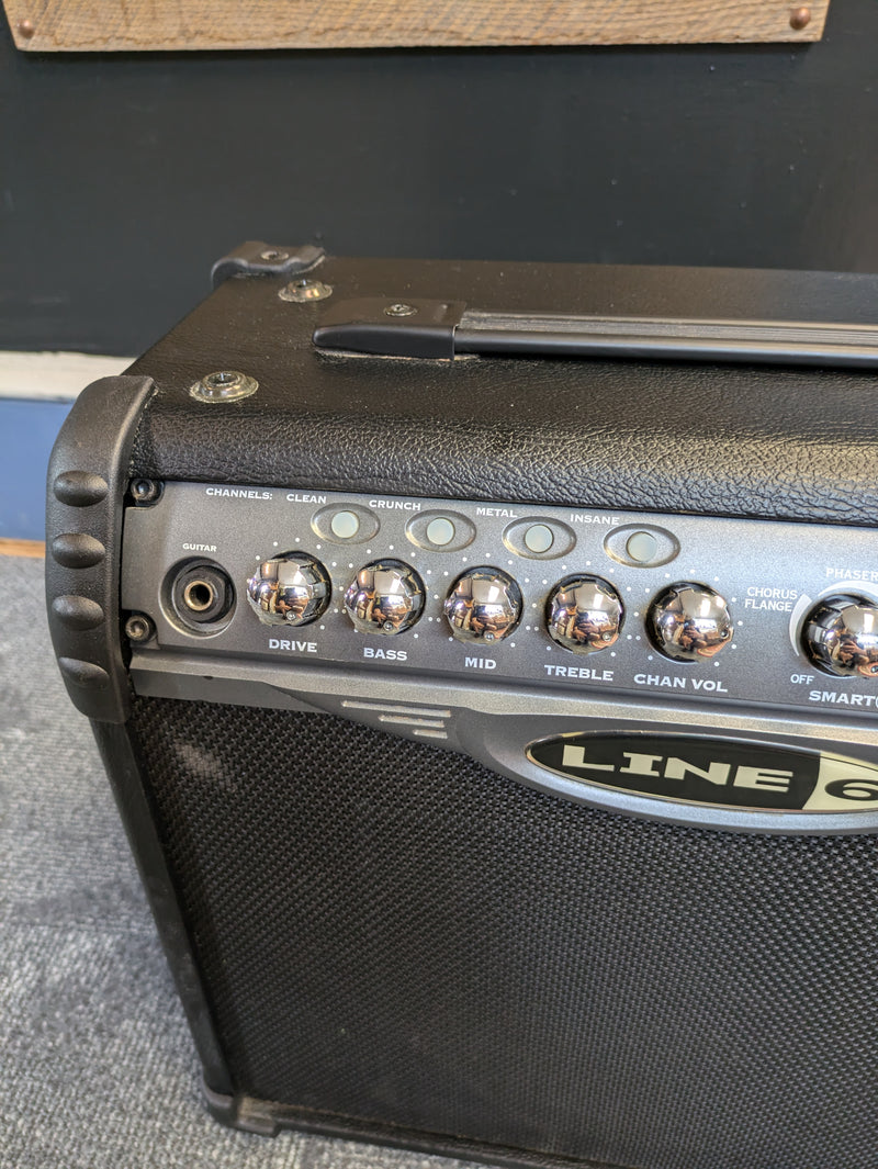 Line 6 Spider II 15 15-Watt 1x8" Digital Modeling Guitar Practice Amp