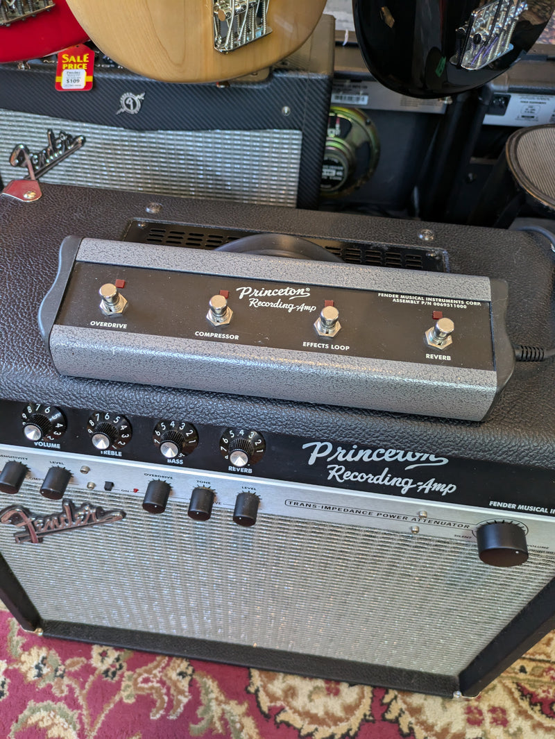 Fender Princeton Recording Amp 15-Watt 1x10" Guitar Combo w/Footswitch & Cover