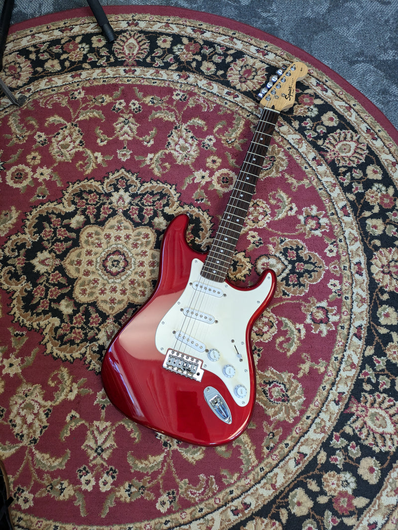 Squier Affinity Series Stratocaster Rosewood Fretboard 2011 Metallic Red