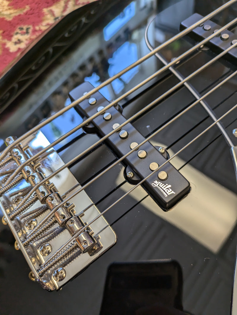 Squier Classic Vibe '70s Jazz Bass V Maple Fingerboard 2019 Black *Aguilar Pickups*