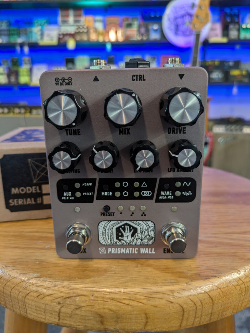 Electronic Audio Experiments Prismatic Wall Synth Pedal w/Box