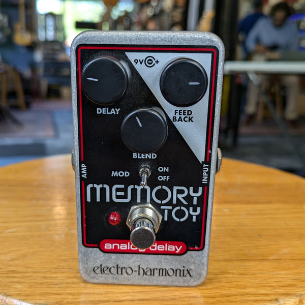 Electro-Harmonix Memory Toy Analog Delay Pedal 2019 #201810097085