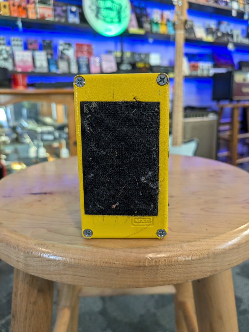 MXR M104 Distortion + Pedal