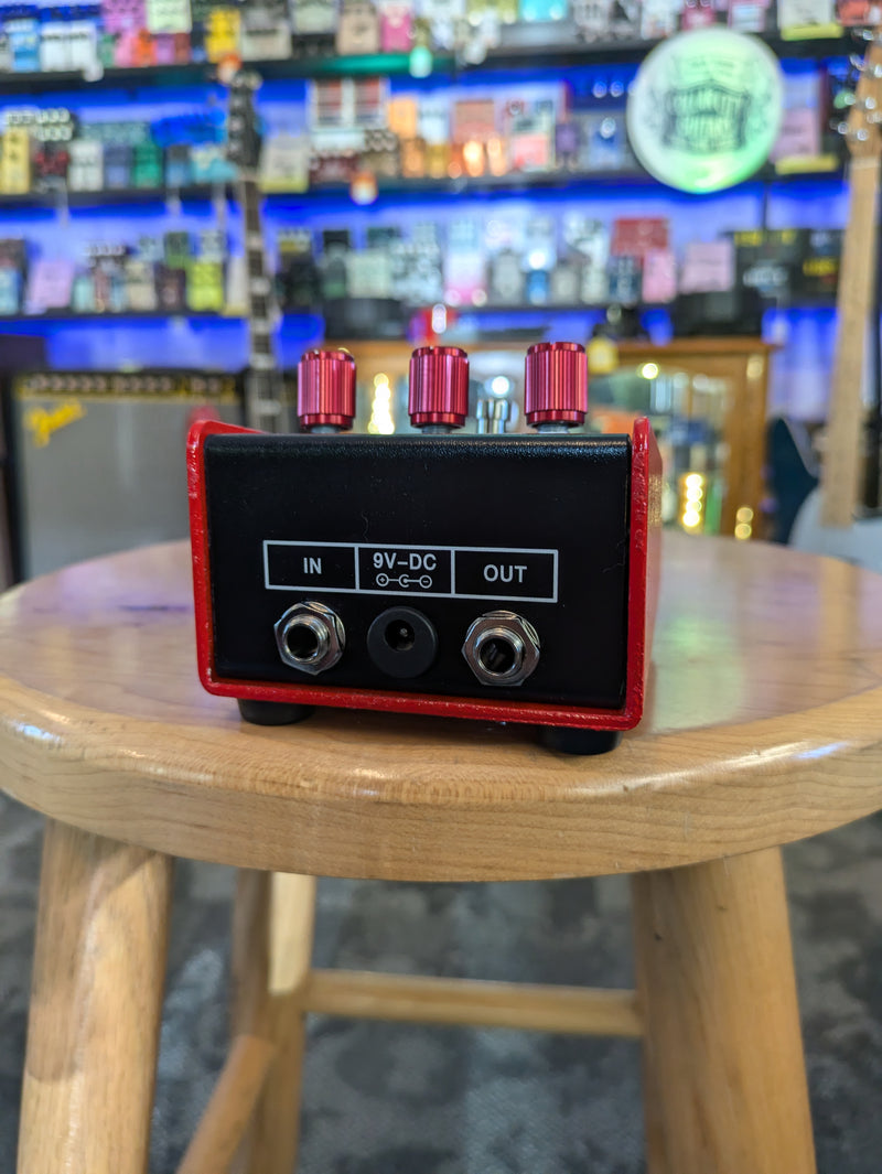 ProCo RAT 2 Distortion Fuzz Pedal *CCG Custom Red*