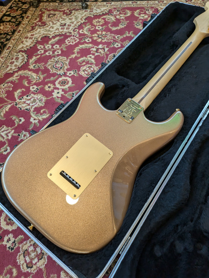 Fender Mod Shop Stratocaster HSS 2023 Shoreline Gold w/Case