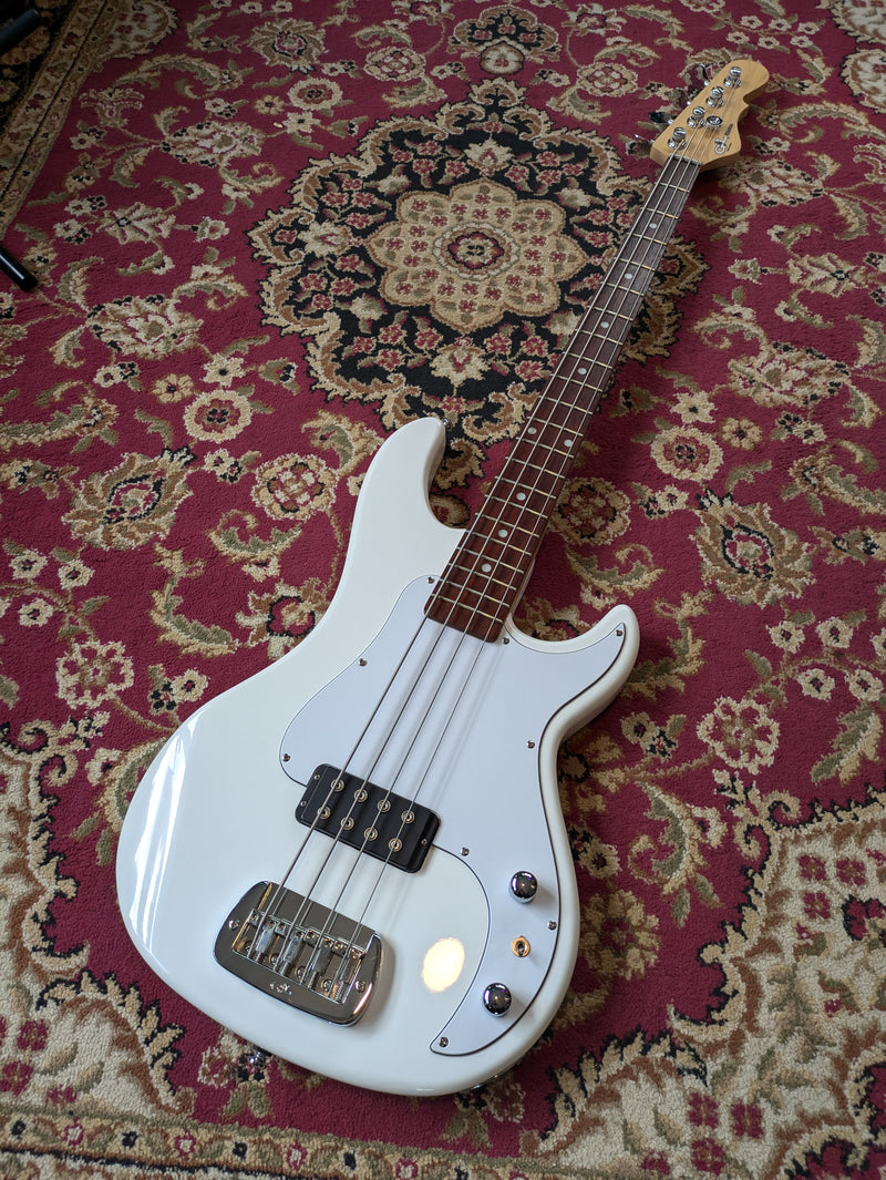 G&L Tribute Series Kiloton with Rosewood Fretboard 2020 Alpine White