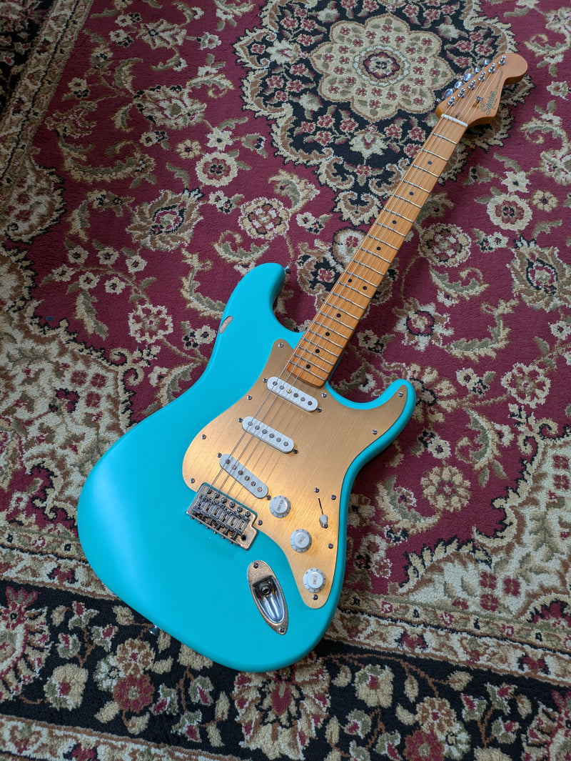 Squier 40th Anniversary Stratocaster 2022 Satin Seafoam Green