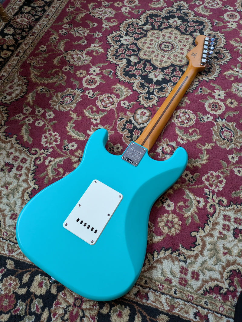 Squier 40th Anniversary Stratocaster 2022 Satin Seafoam Green