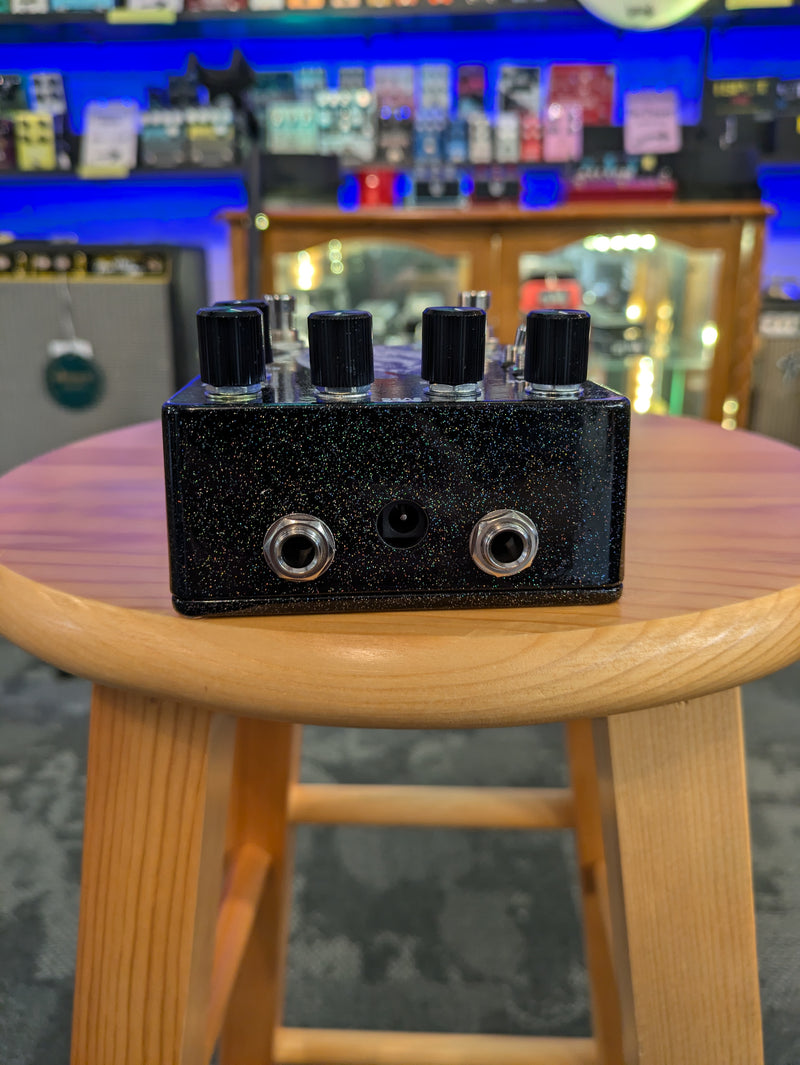 Black Mass The First Herald Fuzz Boost Pedal Rainbow Flake (Big Box)