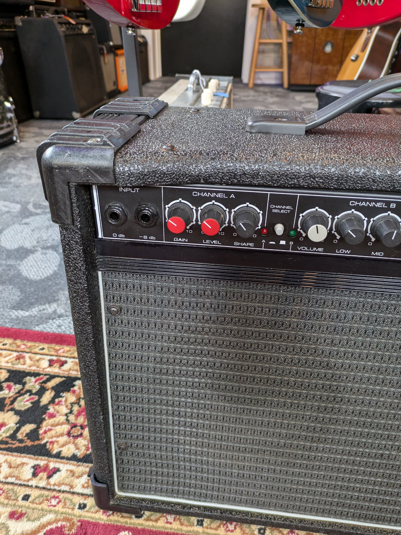 Crate G-40C 40-Watt 1x12 Guitar Amplifier USA 1990s (Chorus/Reverb) w/Footswitch