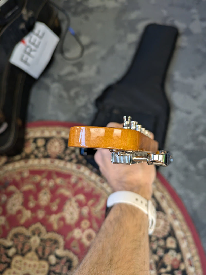 Fender Vintera II '60s Stratocaster 2023 Sunburst w/Fender Gig Bag