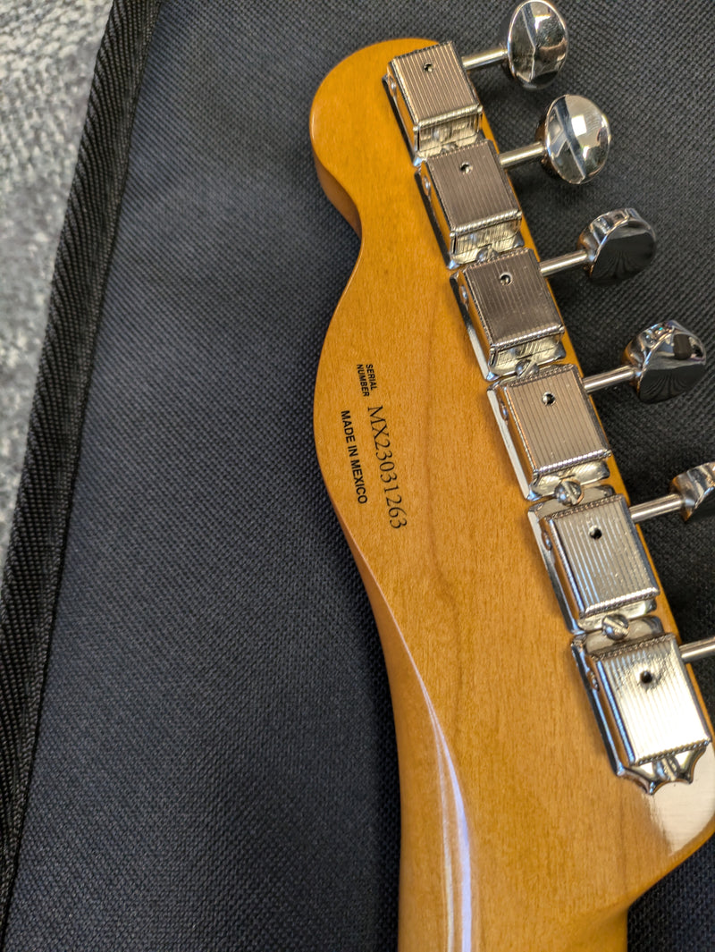 Fender Vintera II '50s Nocaster 2023 Butterscotch Blonde w/Fender Gig Bag