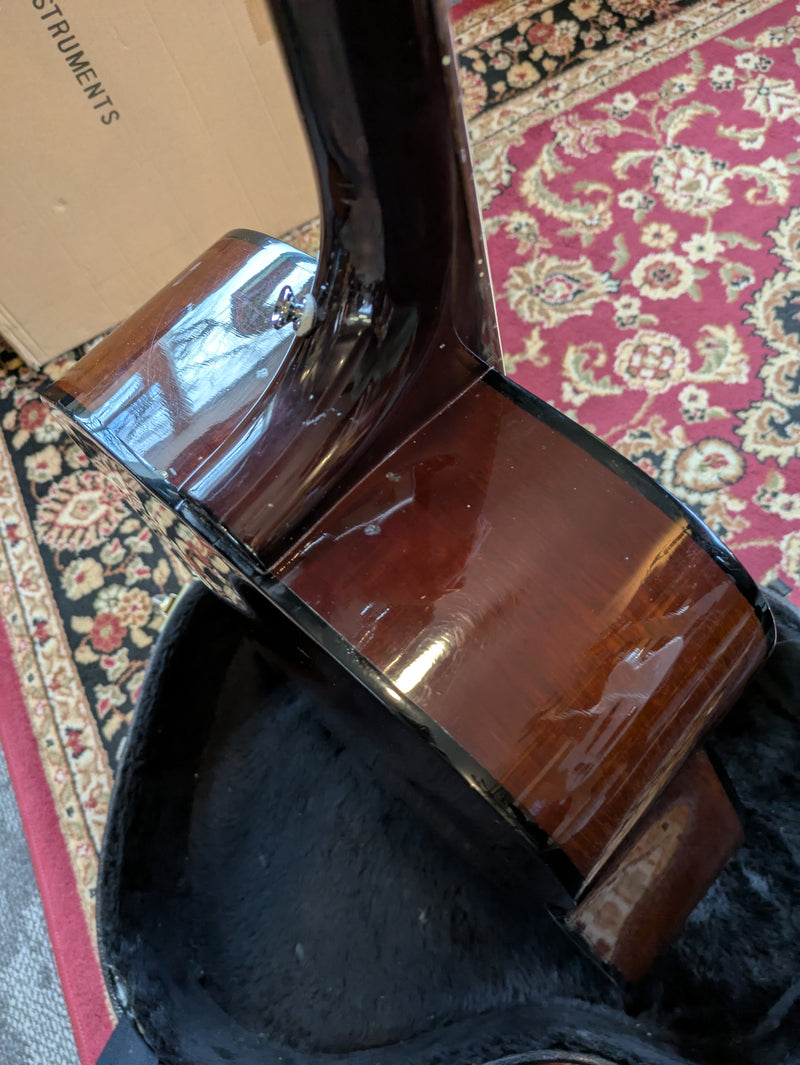 Guild D-25 Dreadnought Acoustic Guitar 1990 Natural w/Guild Case